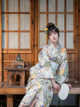 vĂȘtement traditionnel japonais kimono Suzu en soie