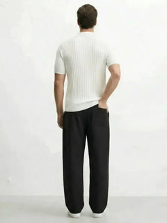 Vue arrière pantalon japonais homme Edo noir cargo avec polo blanc côtelé