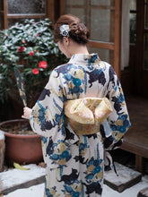 kimono en tissu fleurs et chats japonais