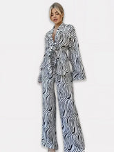 kimono zébré pour une allure sophistiquée