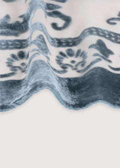 veste légère crème et bleu