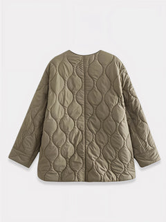 Veste kimono hivernale beige Sand Eclipse vue de dos à plat avec matelassage ondulé