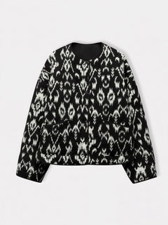 Veste kimono matelassée ikat noir et blanc vue de face – modèle Edo Pattern